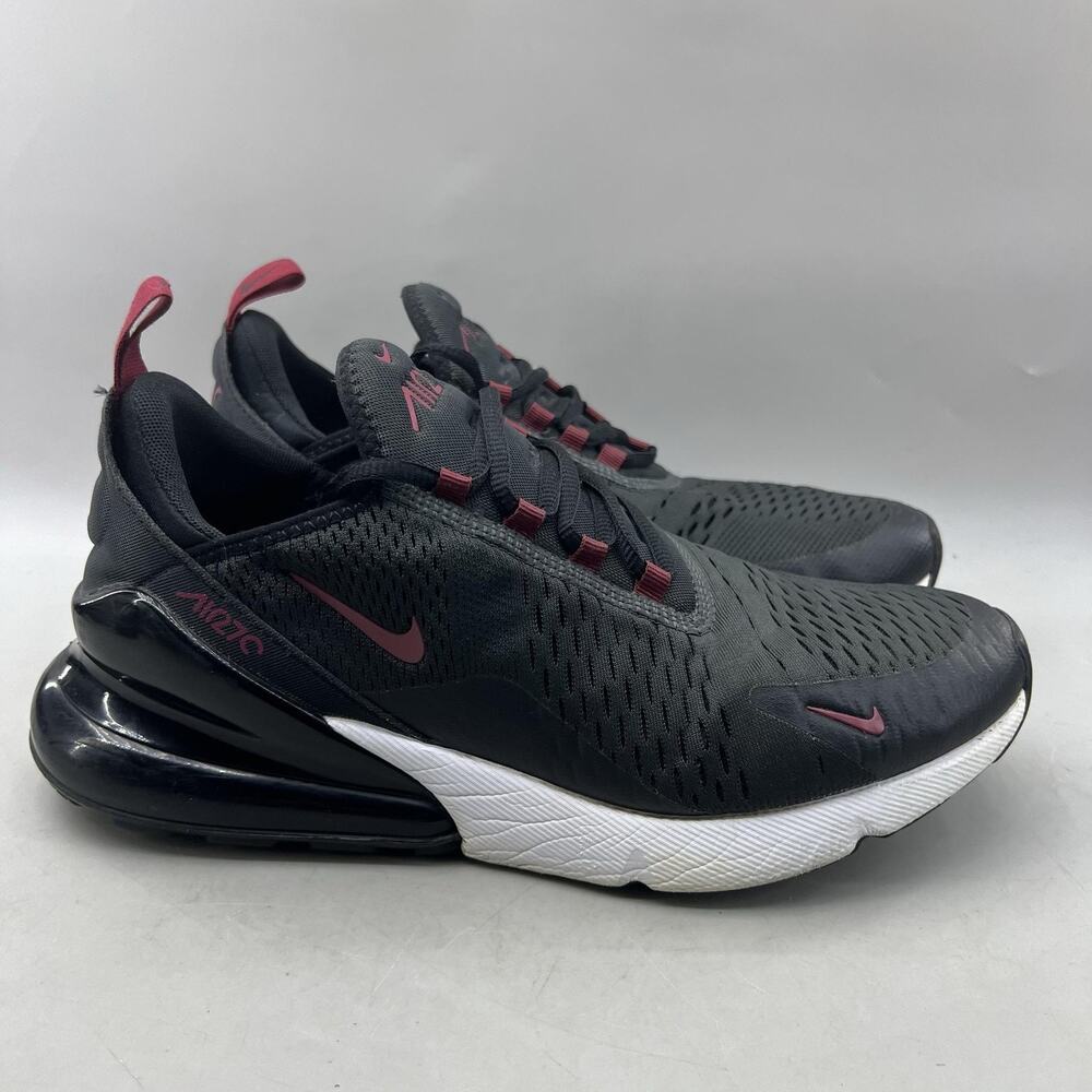 Nike Air Max 270 Running Shoes Men Size 9.5 Gray Red Mesh Comfort Low Sneakers